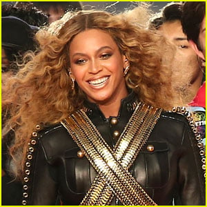 Is Beyonce Performing at Super Bowl 2017? This Photo Has Fans Excited!