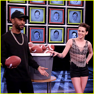 Kristen Stewart & Jimmy Fallon Throw Footballs at Each Other's Faces for 'Facebreakers'