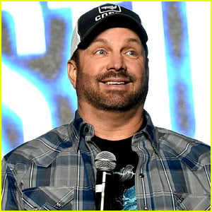 Garth Brooks Books Free SXSW Concert, Tickets Are All Gone!