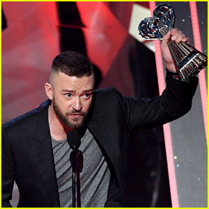 Justin Timberlake Gives Empowering Speech About 'Being Different' at iHeartRadio 2017