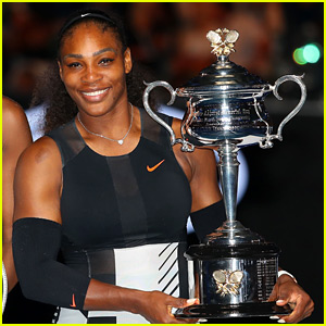 Serena Williams Was Seemingly Pregnant While Winning Australian Open!