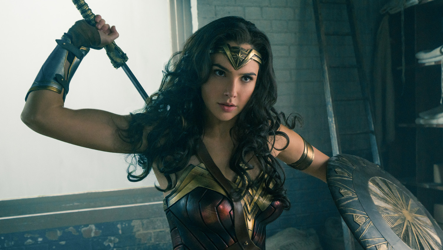First ‘Wonder Woman’ Reactions Are In Read the Reviews! Gal Gadot