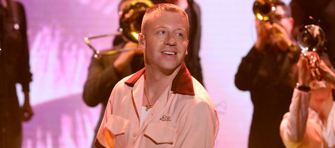 Macklemore Performs ‘Glorious’ With Skylar Grey on ‘Fallon’