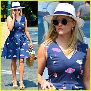 Reese Witherspoon's Sons Deacon & Tennessee Are Too Sweet