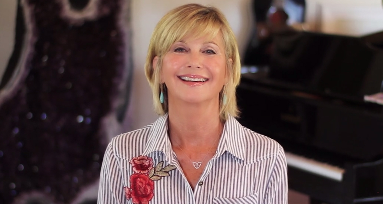 Olivia NewtonJohn Gives An Update After Cancer Relapse ‘I’m Feeling