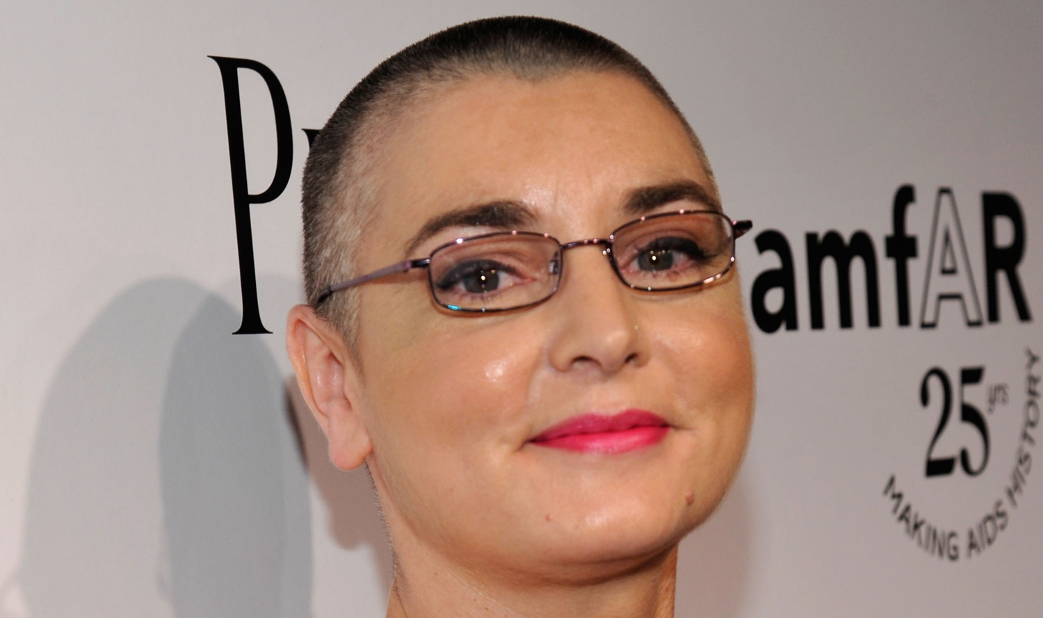 Sinead O’Connor Says She is Suicidal in Facebook Video Filmed in Motel
