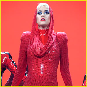 Katy Perry Launches 'Witness Tour' - See Set List & Photos!