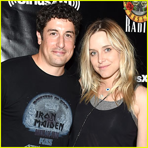 Jason Biggs & Wife Jenny Mollen Welcome Second Child, Debut First Photos!