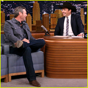 Jimmy Fallon Serenades Blake Shelton With 'I'll Name the Dogs' on 'Tonight Show' - Watch Here!