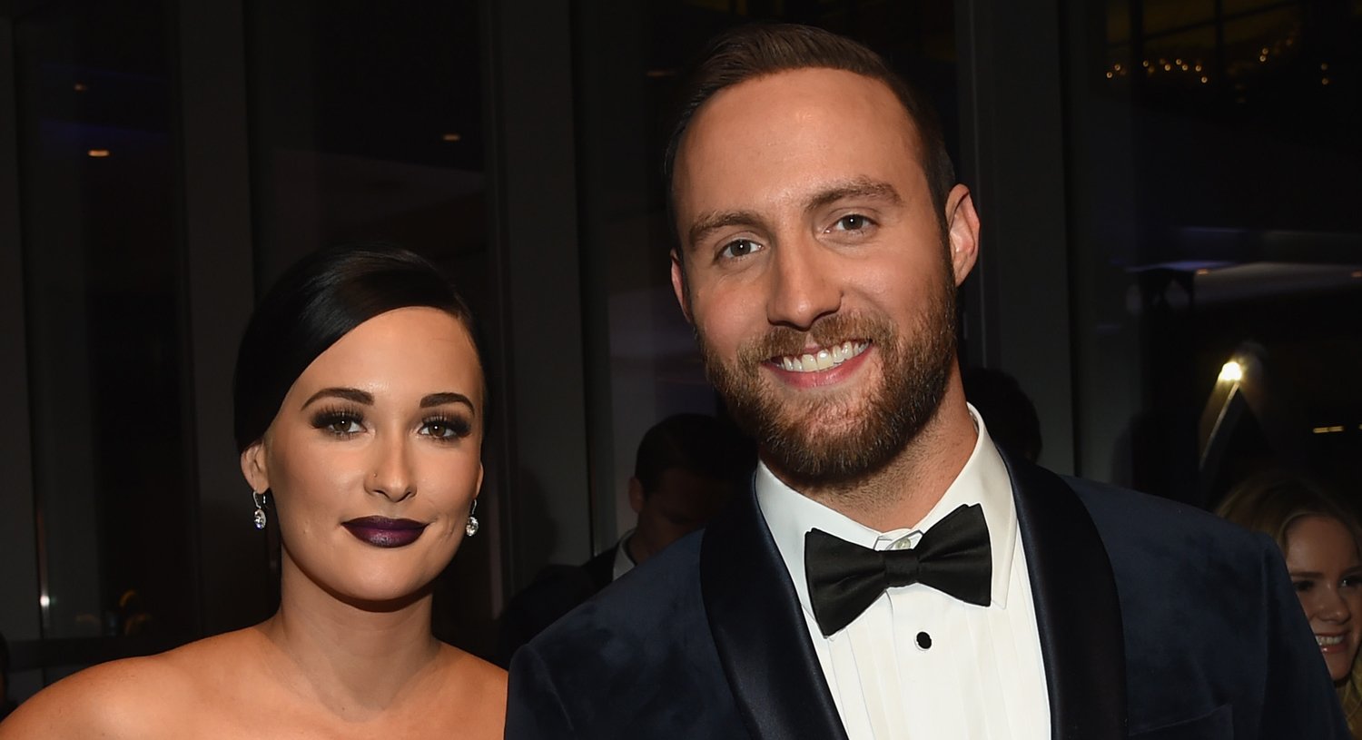 Kacey Musgraves Marries Longtime Love Ruston Kelly! Kacey Musgraves