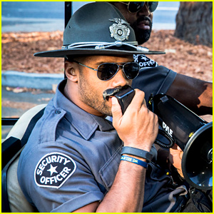 Russell Wilson Tries to Go Undercover, But Everyone Still Recognizes Him! (Video)