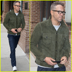 Ryan Reynolds & Blake Lively’s Marriage Works Because Their Jobs ‘Are