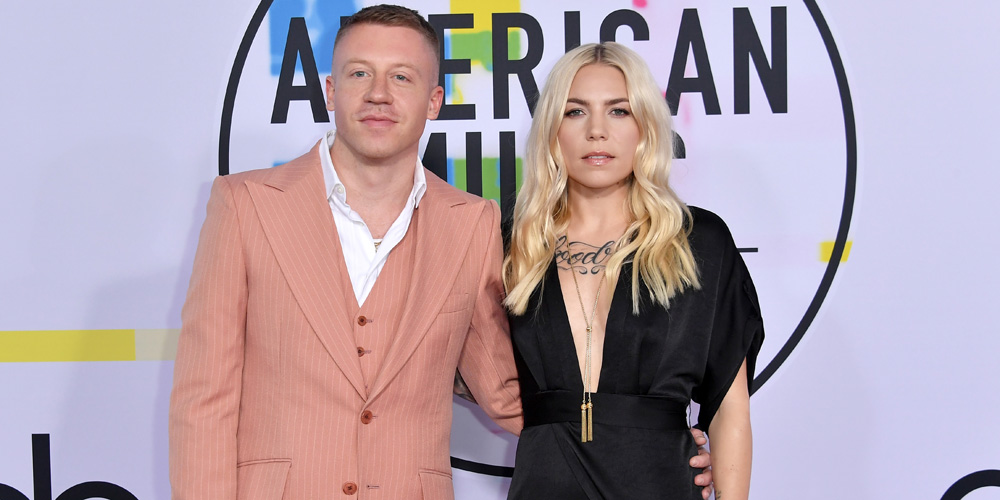 Macklemore & Skylar Grey Hit the Red Carpet Together at American Music Awards 2017!