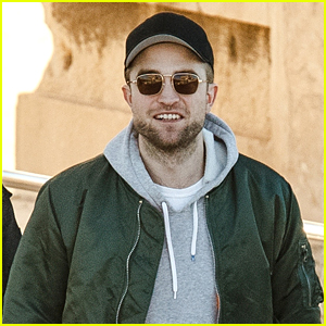 Robert Pattinson Spends the Day Sightseeing in Greece