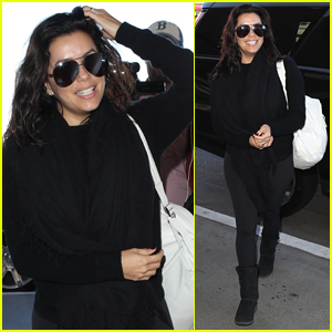 Eva Longoria Goes Makeup-Free For Her Flight Out of Town