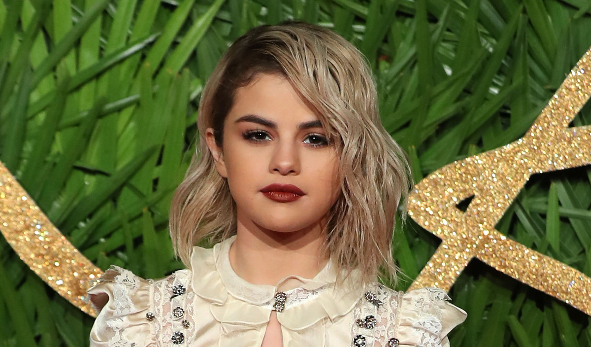 Selena Gomez Puts Instagram on Private After Posting Cryptic Message