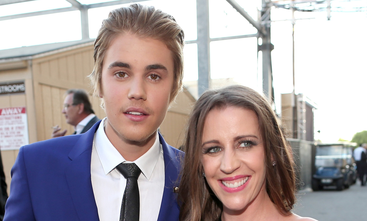 Justin Bieber Writes Sweet Note to Mom Pattie Mallette