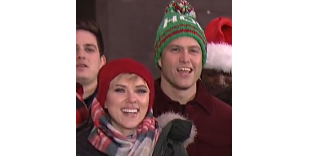 Scarlett Johansson & Colin Jost Hold Hands While Ice Skating in ‘SNL(01)