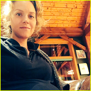 Pregnant Hilarie Burton Shows Off Her Baby Bump While Wearing Black to Support Time's Up!