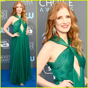 Jessica Chastain Stuns in Green at Critics Choice Awards 2018!