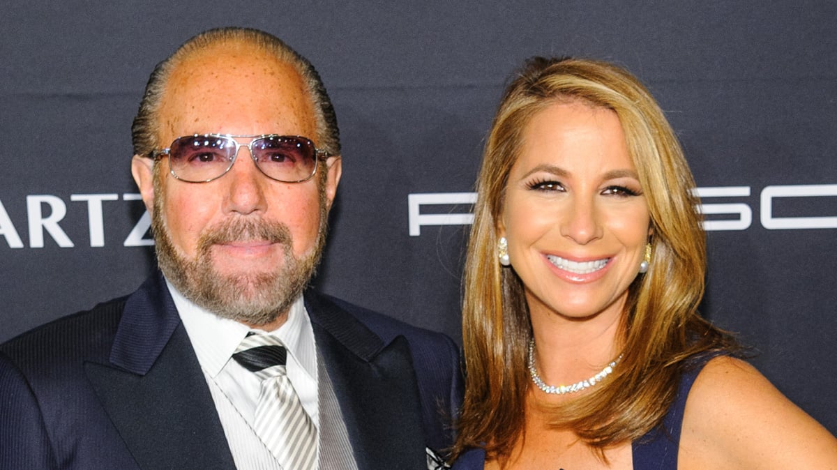 Jill Zarin’s ‘Real Housewives of New York’ CoStars Pay Tribute to(00)