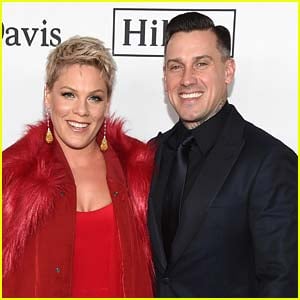 Pink & Husband Carey Hart Couple Up For Clive Davis' Pre-Grammys Party