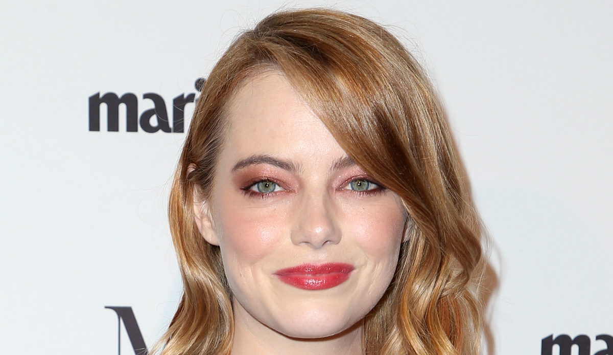 Emma Stone Got a Perm & You Have to See the Results! Emma Stone