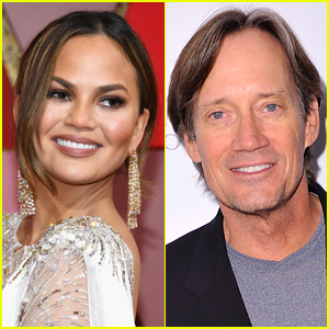 Chrissy Teigen Fires Back at Hercules' Kevin Sorbo with One Shady Tweet