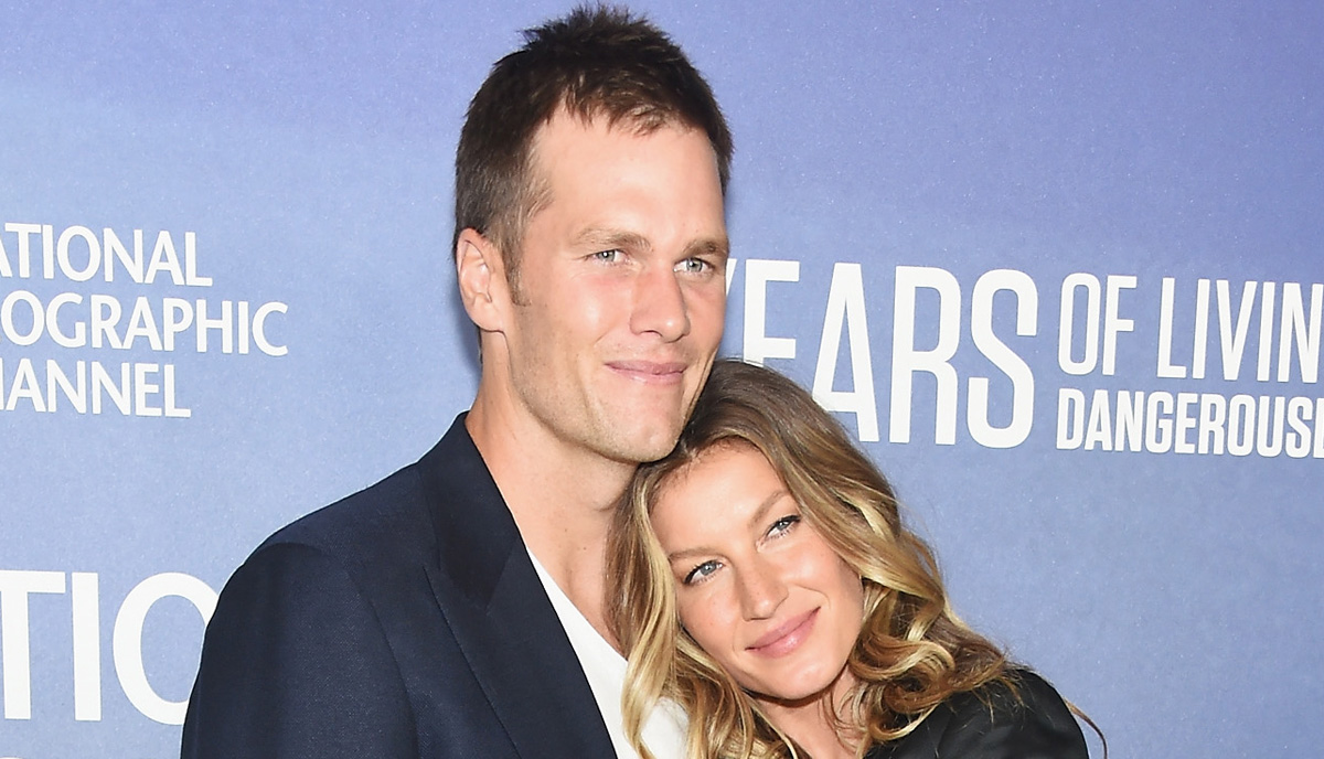 Tom Brady Breaks Silence After Super Bowl, Kisses Gisele Bundchen in(02)