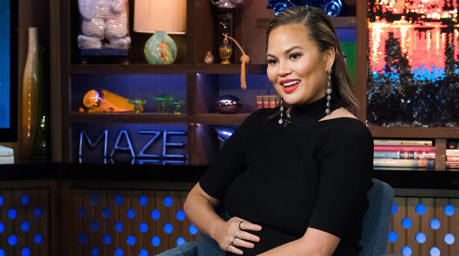 Chrissy Teigen Dishes on Khloe & Kylie’s Pregnancies (Video) Chrissy