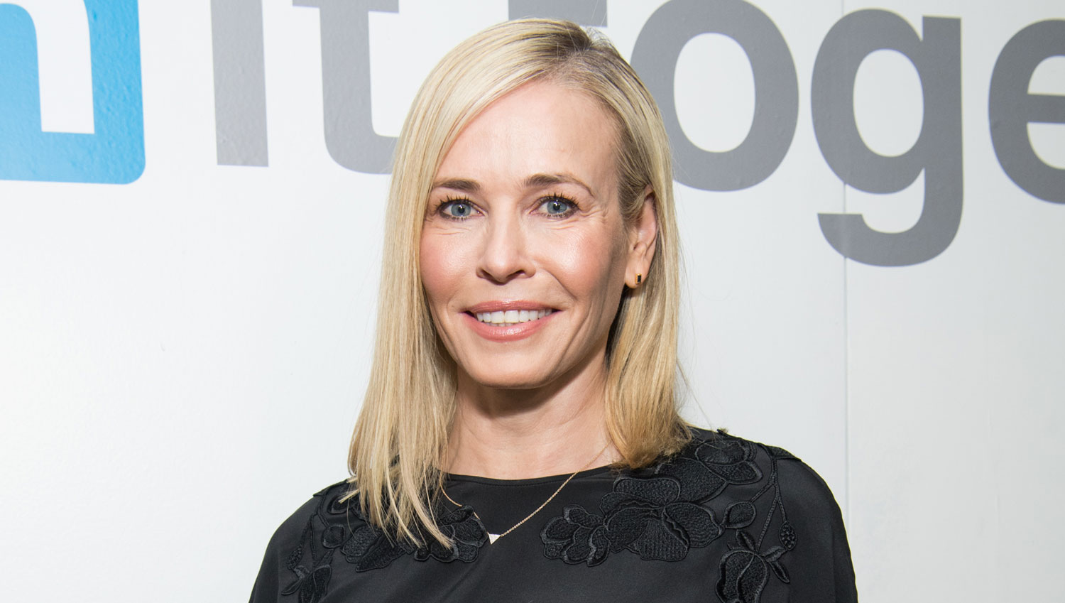 Chelsea Handler Quit Smoking After Getting Hypnotized Chelsea Handler