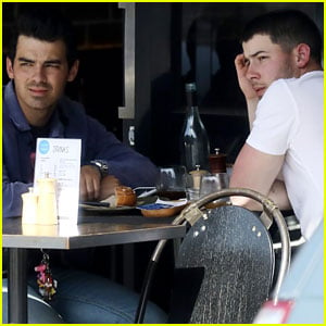 Nick & Joe Jonas Grab Lunch After Nick's Hot Date Night