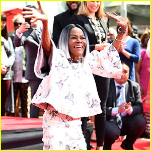 Cicely Tyson Honored with Hand & Footprint Ceremony at Chinese Theatre