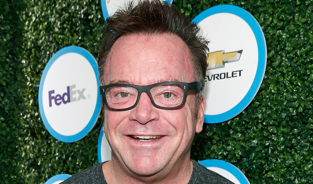 Tom Arnold Shares His Thoughts on Ex Wife Roseanne’s Twitter Activity