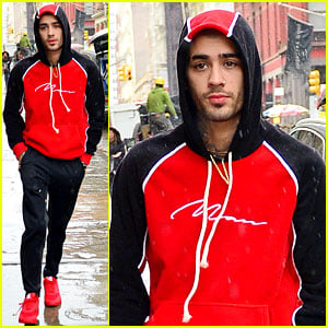 Zayn Malik Leaves Gigi Hadid's Apartment in Same Clothes as Day Before