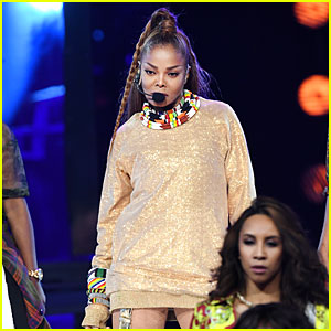 Janet Jackson Performs a Medley of Her Hits at Billboard Music Awards 2018! (Video)