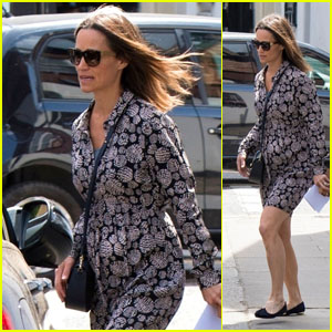 Pregnant Pippa Middleton Shows Off Her Baby Bump While Shopping in Chelsea!