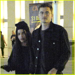 Zoe Kravitz & Boyfriend Karl Glusman Step Out for Date Night in L.A