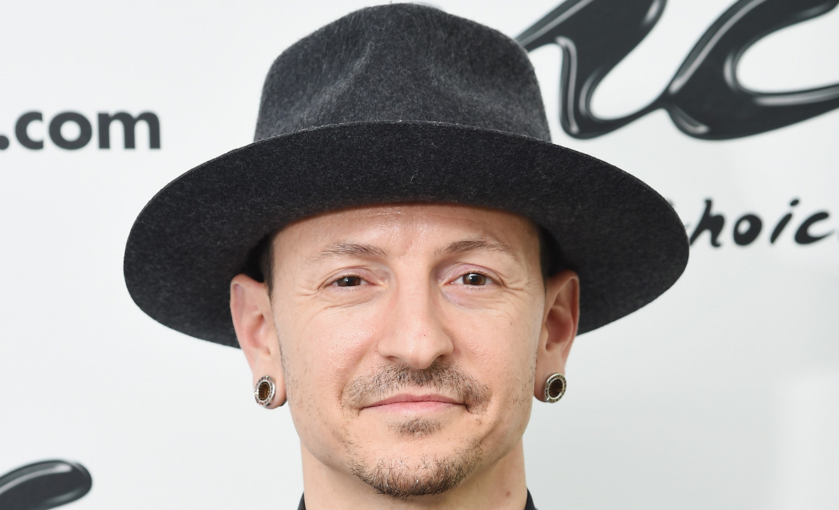 Linkin Park Members Pay Tribute to Chester Bennington One Year After