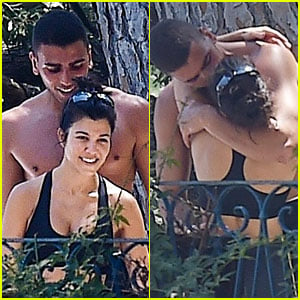 Kourtney Kardashian & Younes Bendjima Pack on the PDA, Look So Happy Together in Italy!
