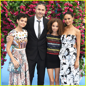 Thandie Newton Supports Hubby Ol Parker with Daughters at 'Mamma Mia! Here We Go Again' World Premiere!