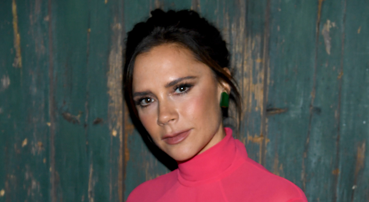 Victoria Beckham’s ‘Uber Driver’ Is Shirtless Brooklyn Beckham(02)