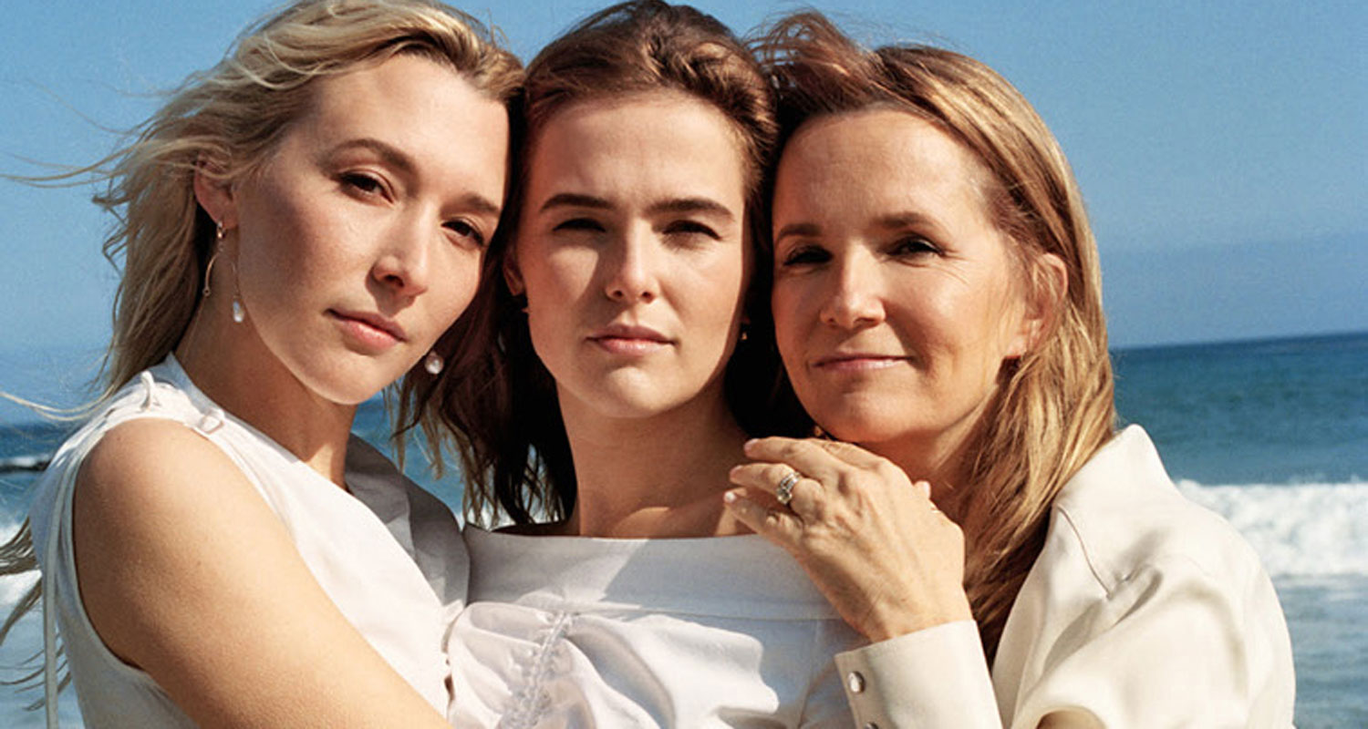 Zoey Deutch Opens Up About Working With Her Mom on ‘The Year of