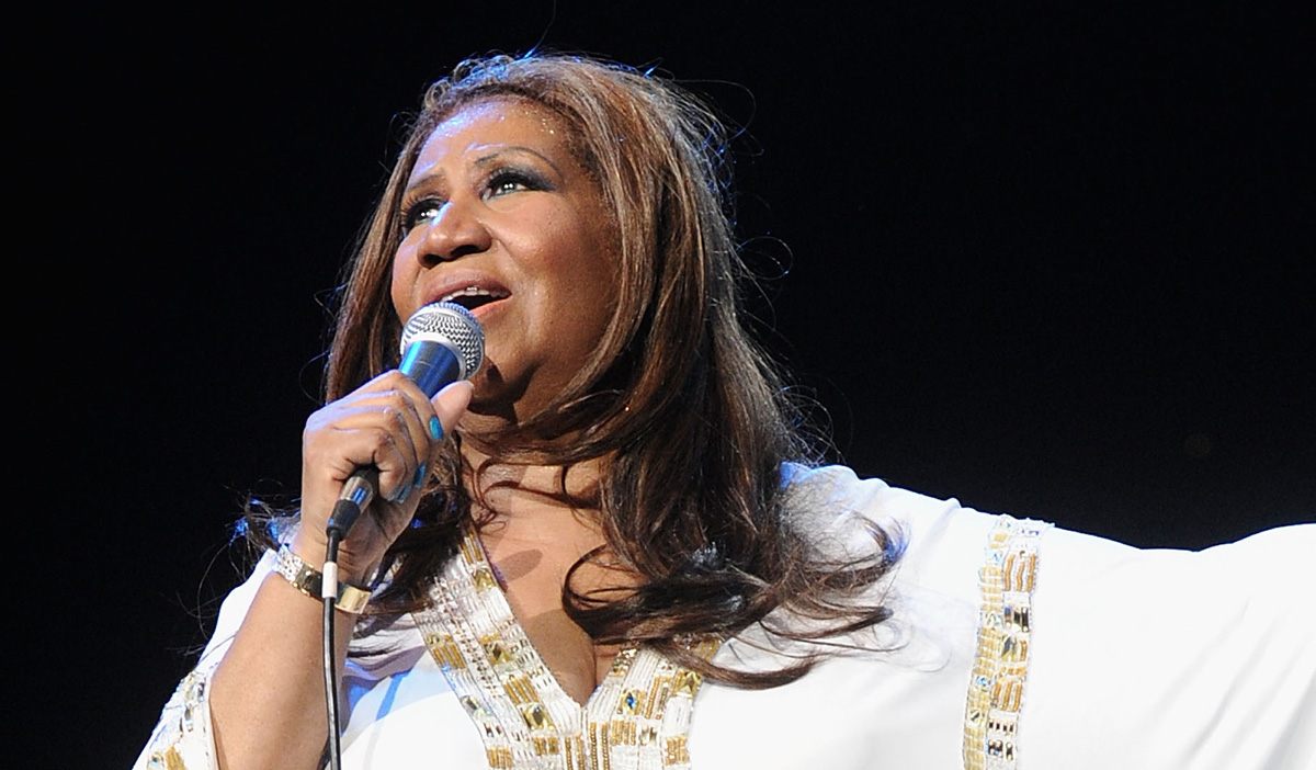 Celebrities React to Aretha Franklin’s Death Read the Tweets Aretha