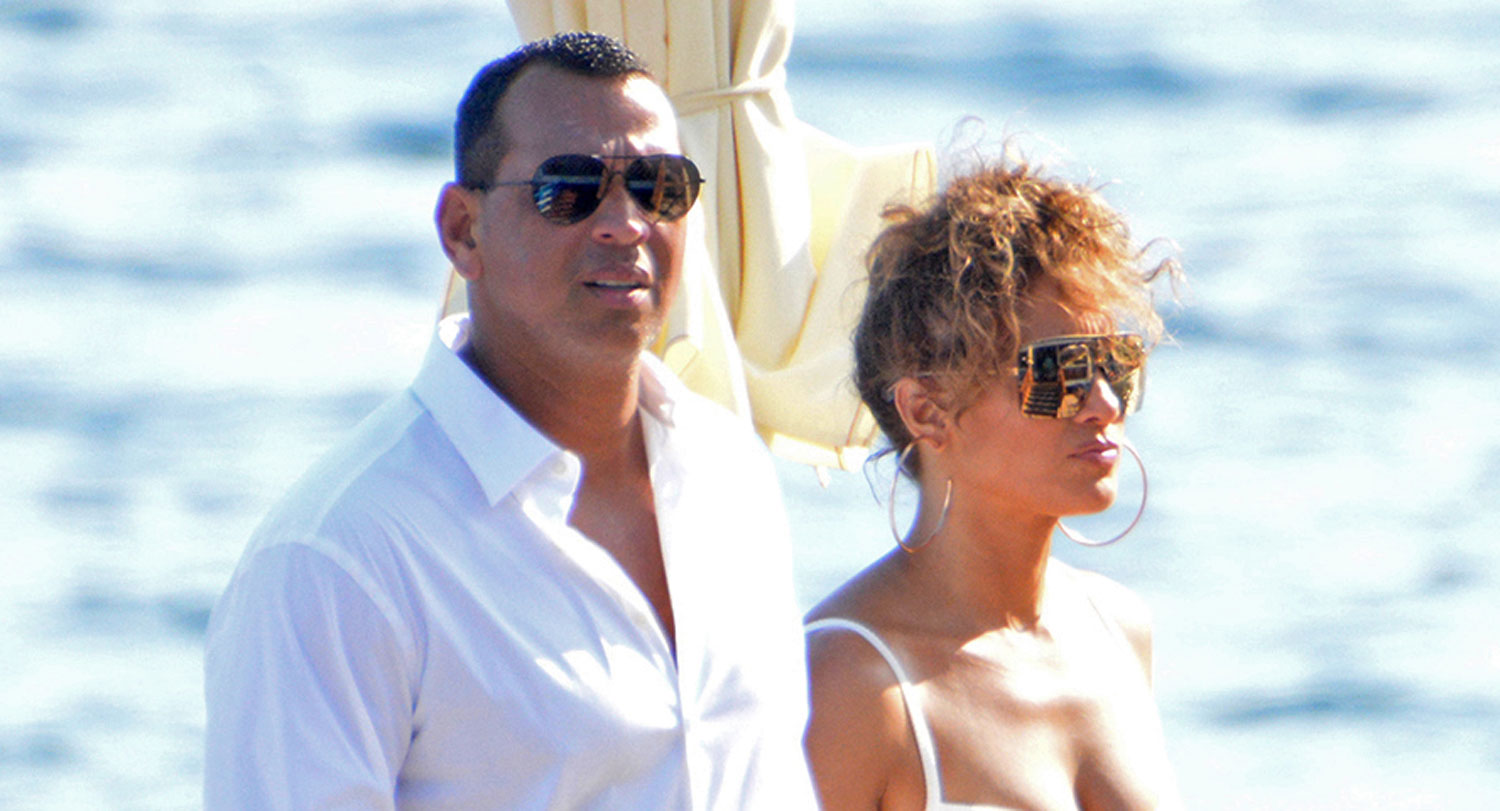 Jennifer Lopez & Alex Rodriguez Soak Up the Sun on Italian Vacation