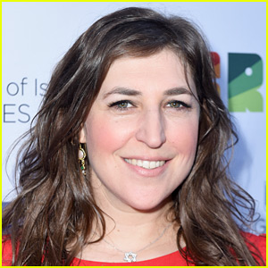 Mayim Bialik Reacts to 'Big Bang Theory' Ending: 'Am I Happy? Of Course Not'