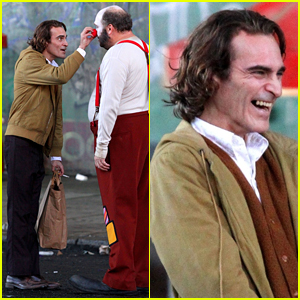 Joaquin Phoenix as the Joker - First Look at Standalone Movie!