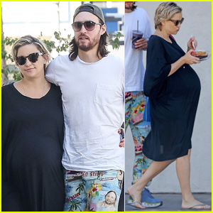 Kate Hudson Shows Off Her Baby Bump During Lunch Date With Danny Fujikawa