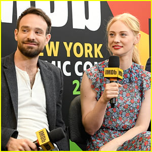 Charlie Cox Joins 'Daredevil' Cast Mates at NY Comic-Con 2018!