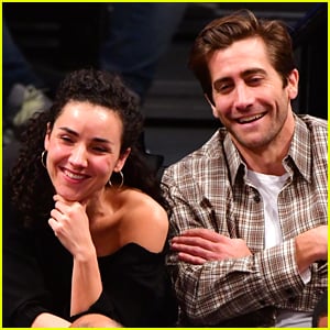 Jake Gyllenhaal Watches the Brooklyn Nets Game with Greta Caruso